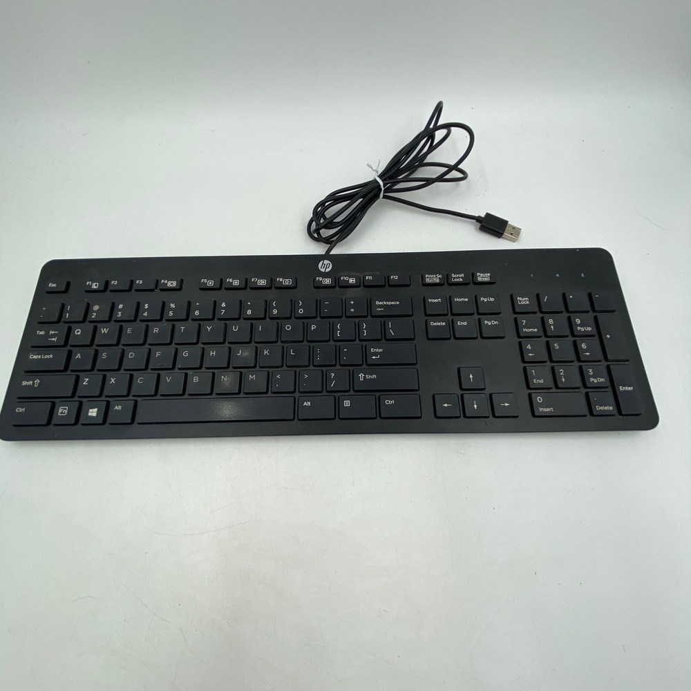 HP Wired USB Keyboard Black 803181-001 Full Size with Keypad Tested Missing Foot